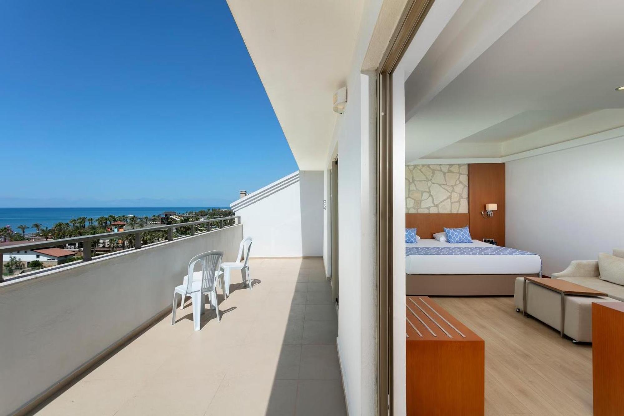Armas Life Belek Hotel Szoba fotó